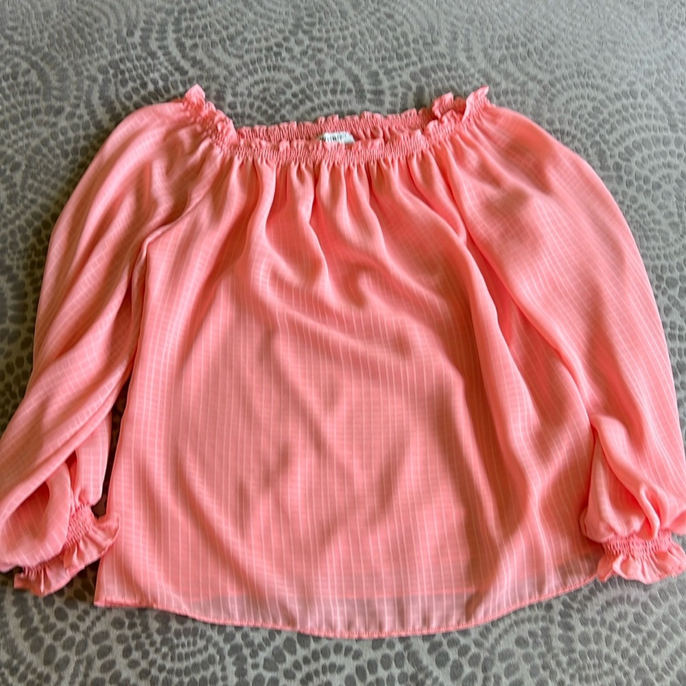 White House Black Market Women’s coral blouse size small